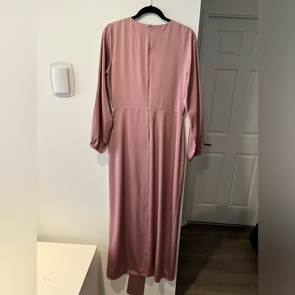 Veiled Collection Alessandra Tie Waist Satin Maxi Dress - Dusty Rose - Picture 4 of 10